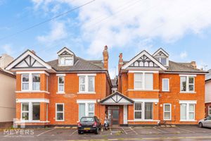 Photo 19- click for photo gallery